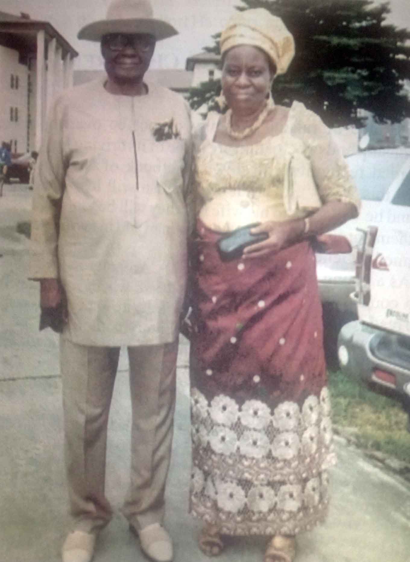 anthony-sawyerr-and-helen