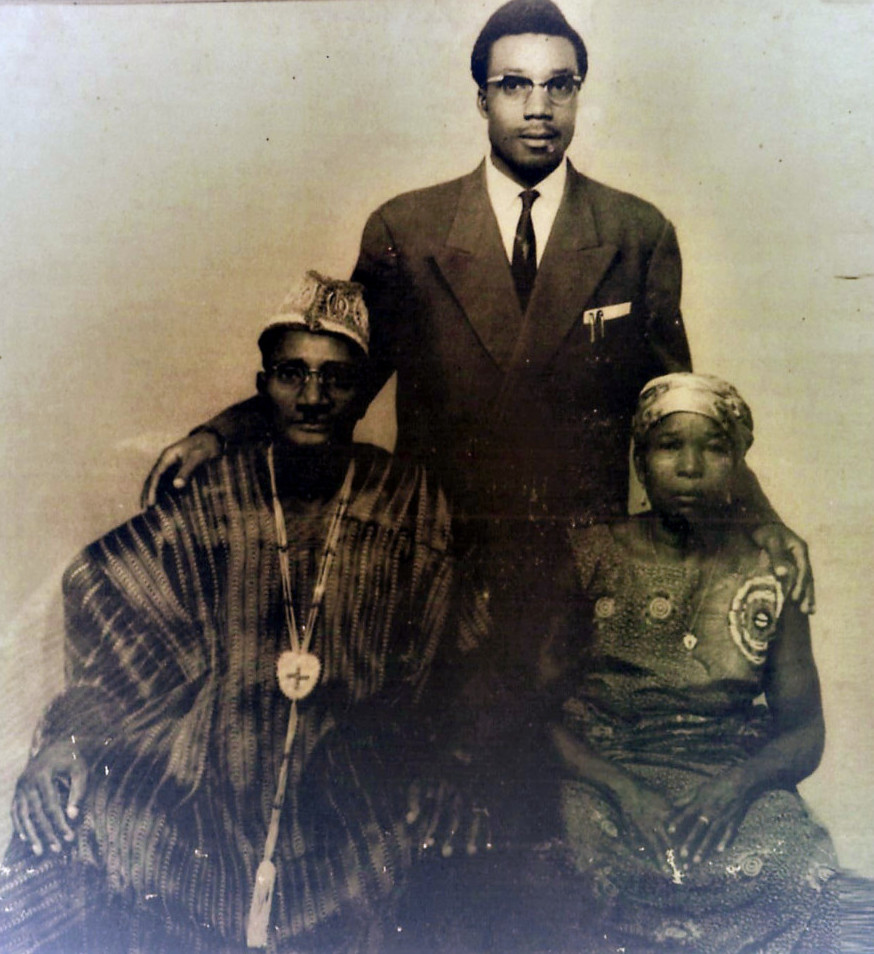 Tantua and parents